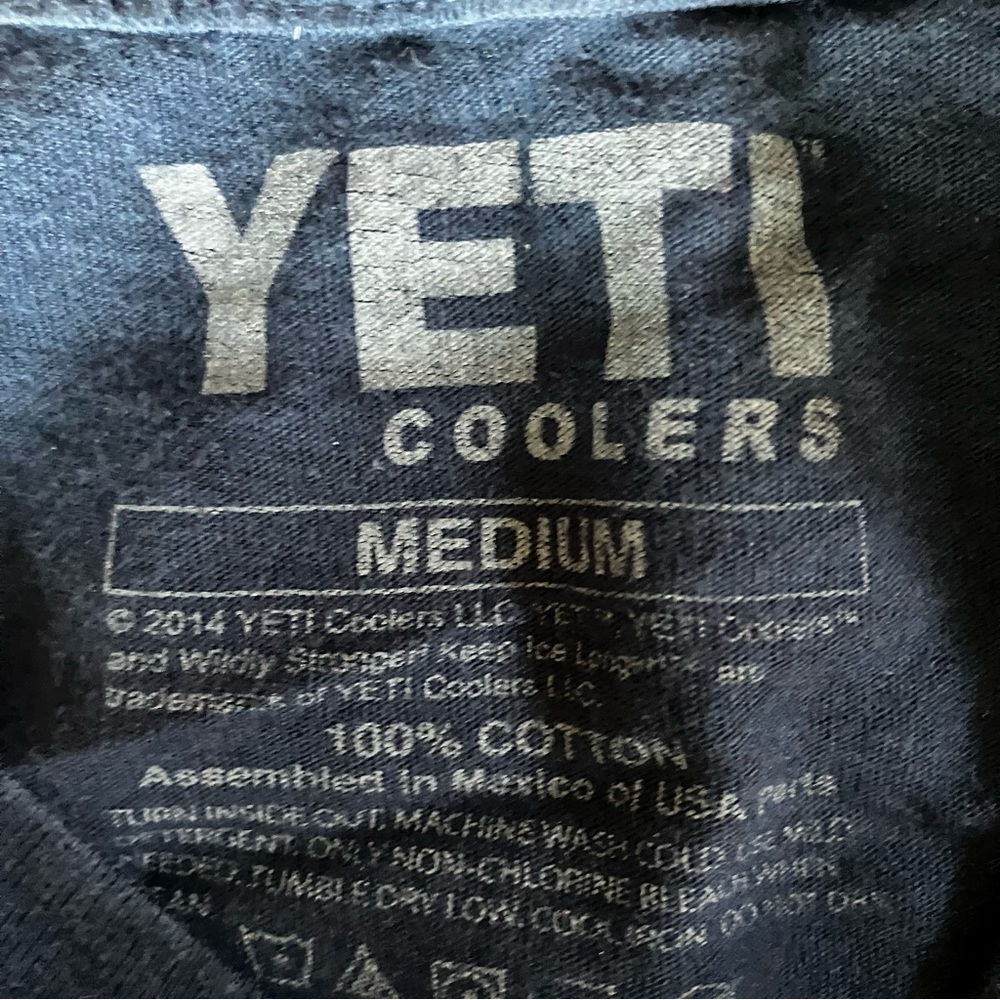 Yeti t-shirt/ men’s medium/ 100% cotton - Picture 5 of 5